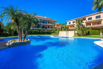 Image de Appartement à Javea, Costa Blanca, Espagne avec piscine communale pour 8 personnes