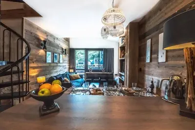 Image de 50m des commerces, 3ème étage, balcon, télévision, casier à ski, 50m², Tignes
