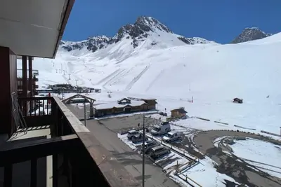 Image de 100m du centre station, 4ème étage, balcon, télévision, casier à ski, 30m², Tignes