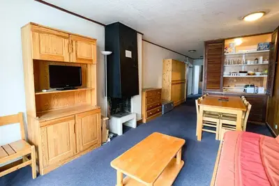 Image de 200m du centre station, 3ème étage, balcon, télévision, casier à ski, 43m², Tignes