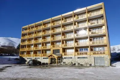 Image de 200m des commerces, 2ème étage, balcon, télévision, casier à ski, 66m², Alpe d'Huez