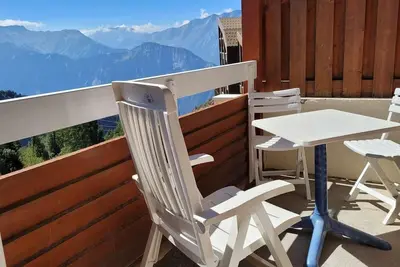 Image de 120m des commerces, 7ème étage, piscine, sauna, balcon, télévision, casier à ski, 59m², Alpe d'Huez
