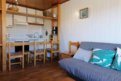 Image de 350m du centre station, 2ème étage, balcon, télévision, casier à ski, 44m², Alpe d'Huez
