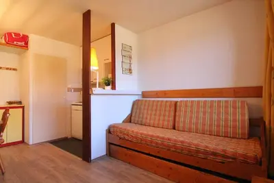 Image de 210m des commerces, 4ème étage, balcon, parking, télévision, casier à ski, 25m², Alpe d'Huez