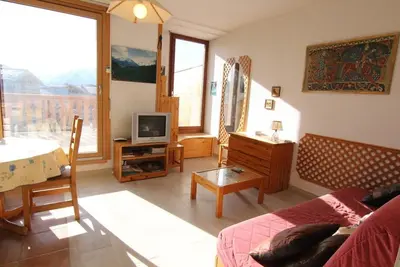 Image de 110m du centre station, 1er étage, balcon, télévision, casier à ski, 23m², Alpe d'Huez