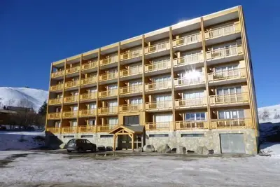 Image de 200m des commerces, 3ème étage, balcon, télévision, casier à ski, 28m², Alpe d'Huez