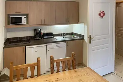 Image de Pied des pistes de ski, 5ème étage, remise en forme, balcon, télévision, casier à ski, 33m²