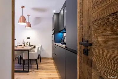 Image de À 100m des pistes de ski, 3ème étage, balcon, télévision, casier à ski, 35m², Tignes