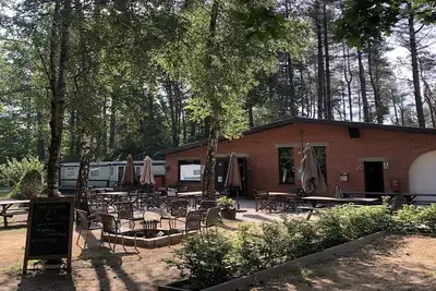 Image de Spacieux chalet pour 6 personnes Ă Anvers
