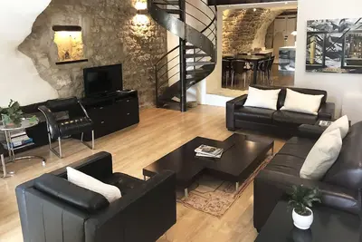 Image de Authentic Artchitectural Villa Centre Ville
