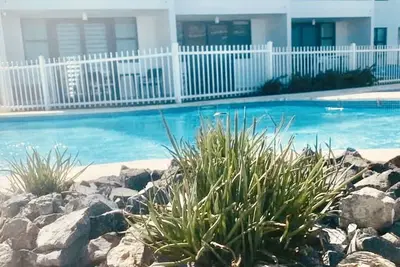 Image de Beach Apartment \/Private beach entrance\/Pool