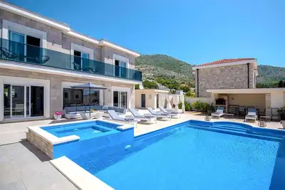Image de Villa Miriam with private pool\/Jet pool-near Dubrovnik