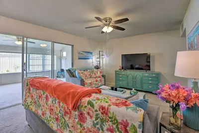 Image de Pool Access: Ranch-Style House in Sun City Center
