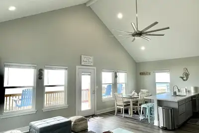 Image de Wave N Sea: 3  Br, 2  Ba House in Crystal Beach, Sleeps 12