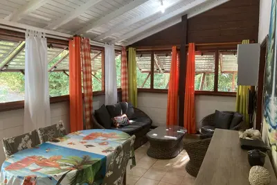 Image de Duplex on the small beach of the Cousteau reserve with sea access