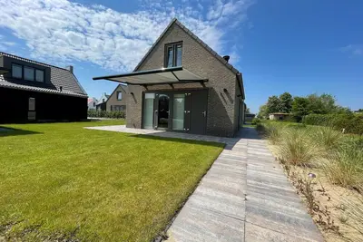 Image de Dutch. New-build vacation home with child-friendly and luxurious furnishings