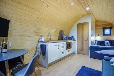 Image de 1 chambres à coucher à East Haddon