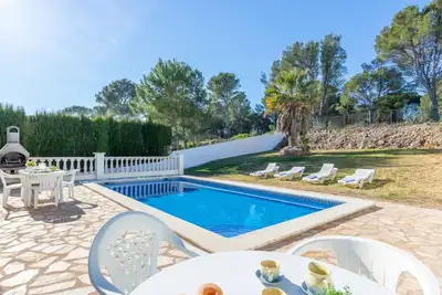 Image de Merveilleuse maison de vacances privée avec Wifi, piscine privée, Tv, animaux admis et parking