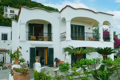 Image de Confortable appartement dans une maison de vacances pour 4 personnes avec Wifi, Tv, patio et parking