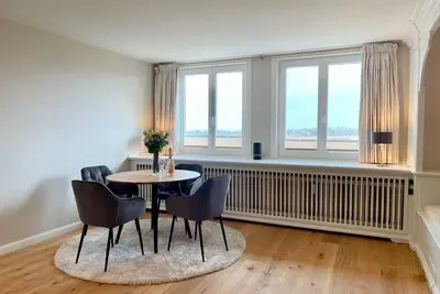 Image de Lovingly designed 62m² apartment offers space for 3 people on the 1st floor. -
