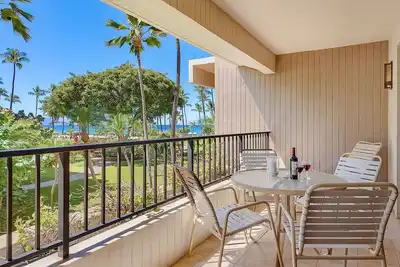 Maui Resort Rentals: Kaanapali Ali'i – 4 Total Bedrooms, Luxuriously Remodeled, Partial Ocean/Garden Views, Sleep up to 14!