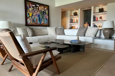 Image de Las Terrazas BahĂa 11 Condo –Summer Special: Free Non-Stop Round-Trip to Airport