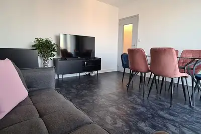 Image de Appartement 65m² Paris ♡ Disney ♡ Centrex ☆ Rer A