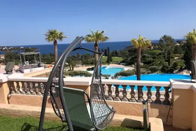 Image de Cap Estérel Esterel Agay 5 pers grand jardin - vue exceptionnelle mer et piscine