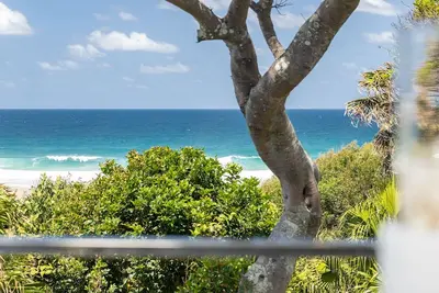Image de Aiyana. . coastal indulgence at Blueys Beach!