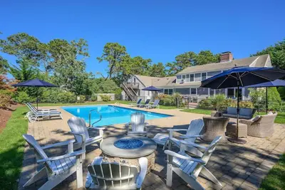 Image de Pool and Private Association Beach In Cannon Hill Rpam006