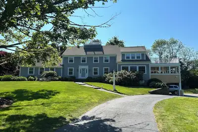 Image de Northside Off of Historic 6a Lovely pet friendly rental home Rpms069