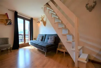 Image de À 10m des pistes de ski, 5ème étage, télévision, casier à ski, 60m², Les Menuires