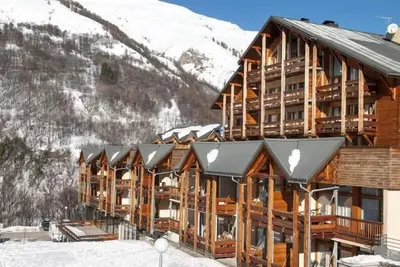 Image de 5ème étage, piscine, sauna, hammam, parking, casier à ski, 20m², Valloire