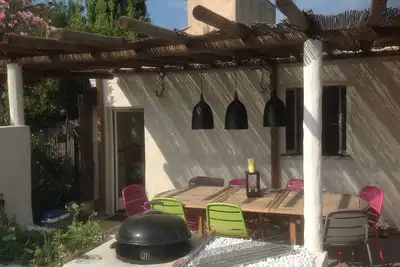 Image de Maisonnette Renovee Avec Grande Terrasse Dans Residence Securisee