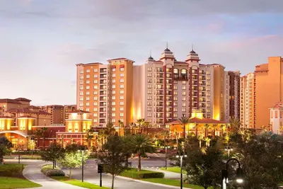Image de 1bd/Orlando near Disney - 5 Pools, Hot Tub, Park Shuttle, and Games!