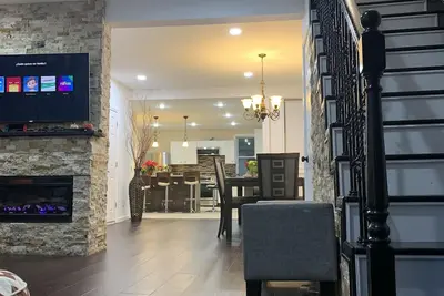 Image de Heart of Marietta, The modern house located in Marietta town.