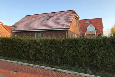 Image de Achtern Diek - Holiday home with 100sqm for up to 6 persons with 2 bathrooms and