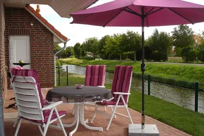 Image de Grachtenstube - vacation apartment directly on the water