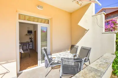 Image de Appartements Flora (83701-A2) - Pakostane