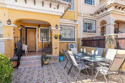 Image de Maison de vacances 'Casa Susan' avec piscine, Wi-Fi et jardin.