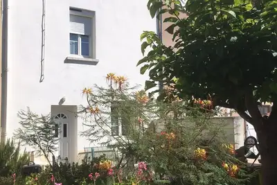 Image de Maison de village prés d'un chateau féodal (Foix)