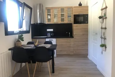 Image de Maisonnette-2 avec terrasse Ă 100m de la plage