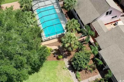 Image de University House - 8 Bedrooms - Walk to Uf / Stadium