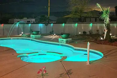 Image de Casa Oasis- Your Family Fun Vacation Pool Home with Boat Parking