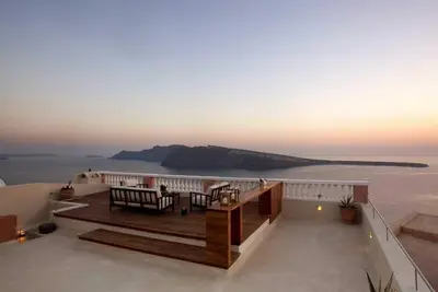 Image de Maison de vacances Oia pour 2 - 8 personnes avec 4 chambres à coucher - Logement de vacances dans  u