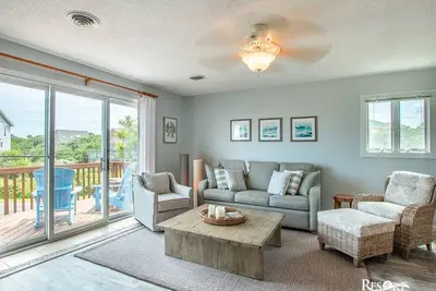 Image de Georgetown Sands condo with WiFi, outdoor shower, and access to community pool and tennis
