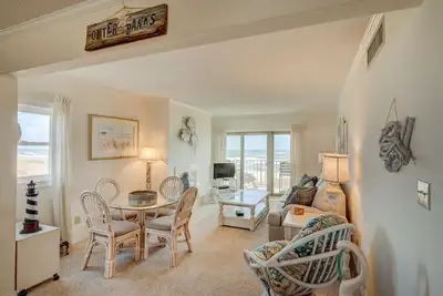 Image de Amazing Oceanfront views from this 2 bedroom condo!