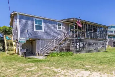 Image de Salty Sea-Gal | Oceanside | Hatteras | Sleeps 6