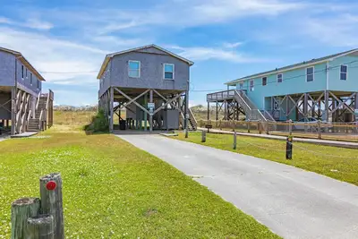 Image de Southern Comfort | Oceanfront | Hatteras | Sleeps 6
