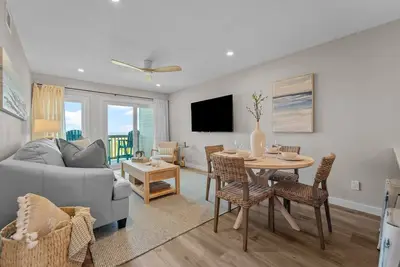 Image de Oceanfront fully equiped condo!